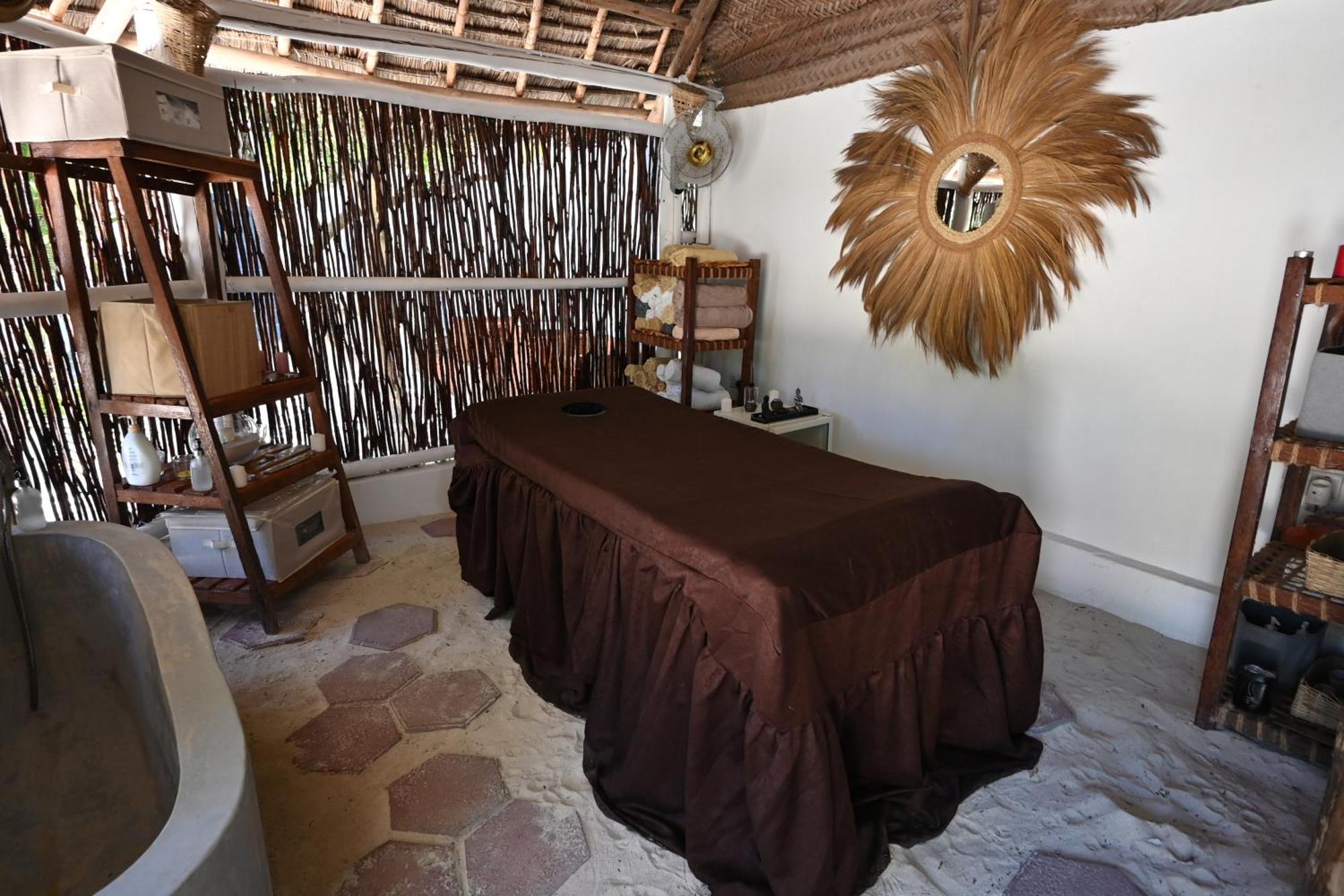 Ananda Villa Zanzibar ブウェワウ エクステリア 写真